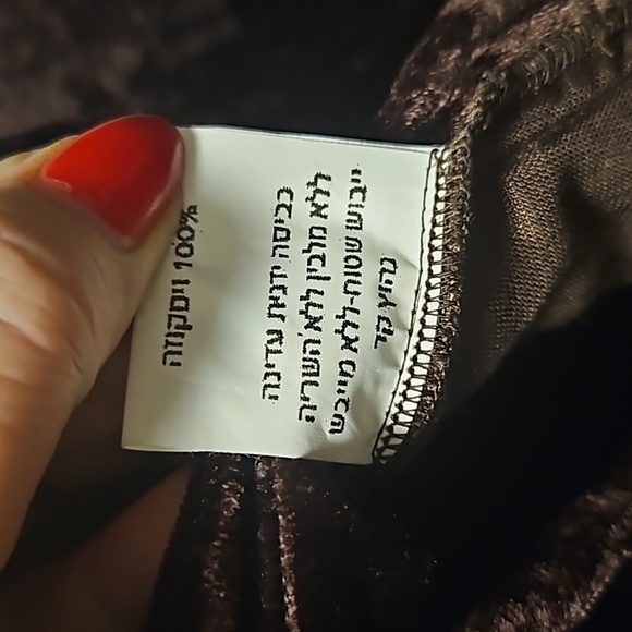 Outstanding Unique Velvet Long Designer Coat - Picture 11 of 14